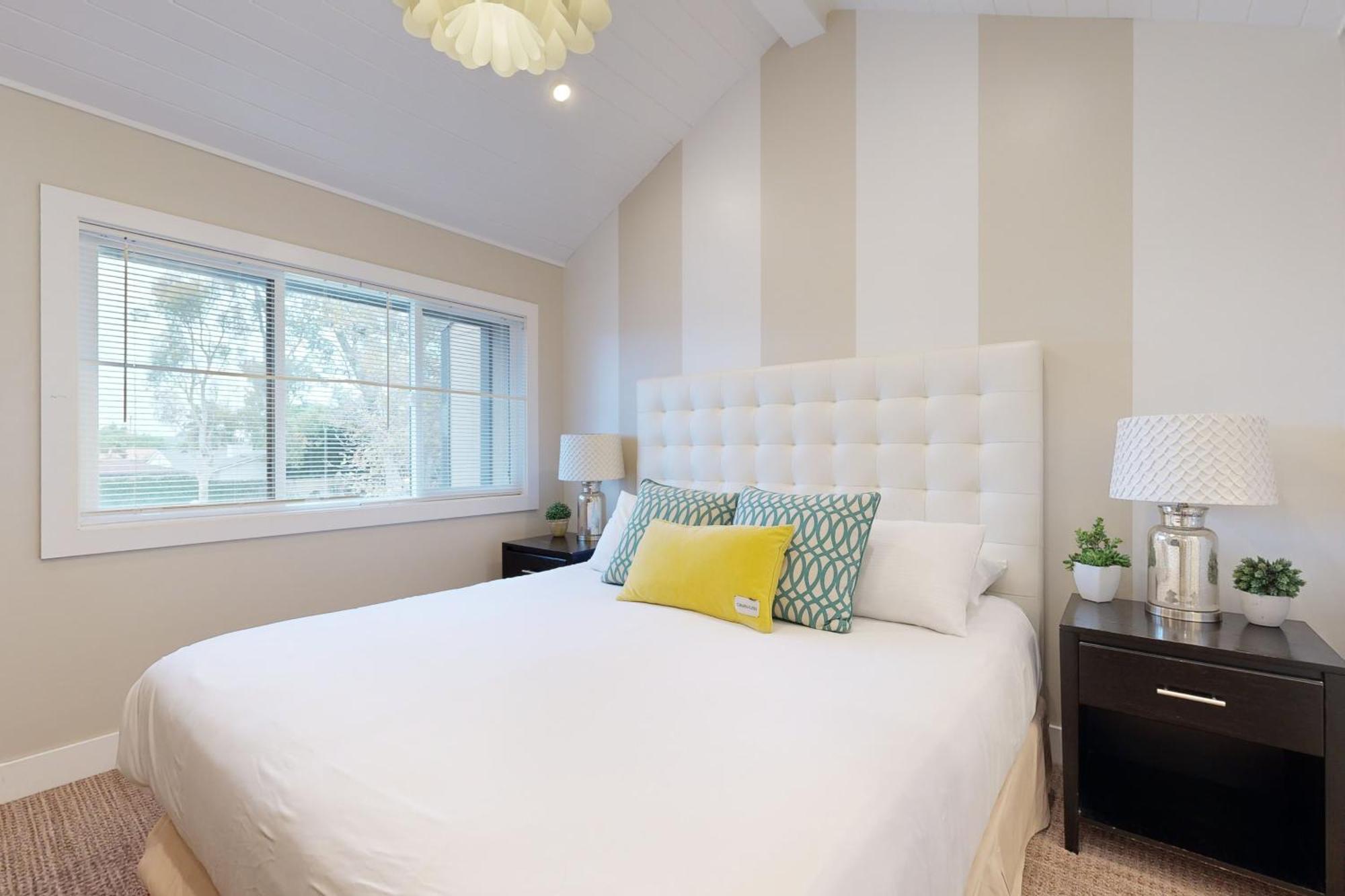 Doorstep To Disneyland Condos Anaheim Bagian luar foto